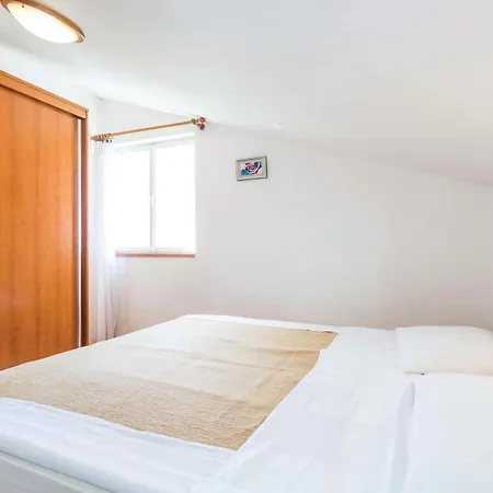 Amazing Apartment In Barbat Barbat na Rabu