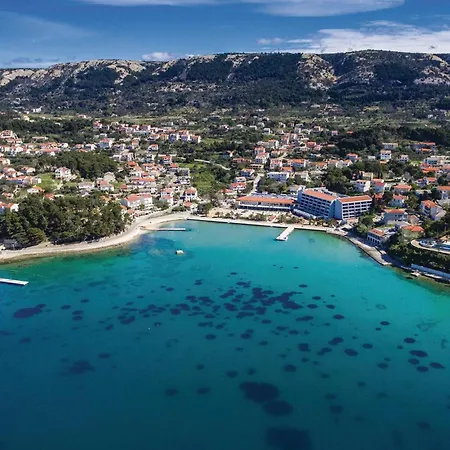 Apartament 2 Bedroom Awesome In Barbat *