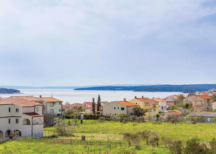 2 Bedroom Awesome In Barbat * Barbat na Rabu